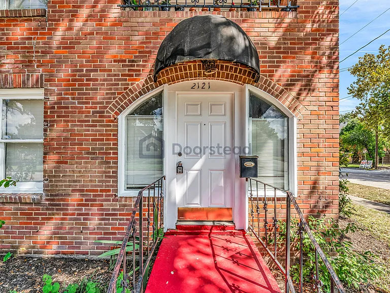 2121 Alabama St — Photo 11