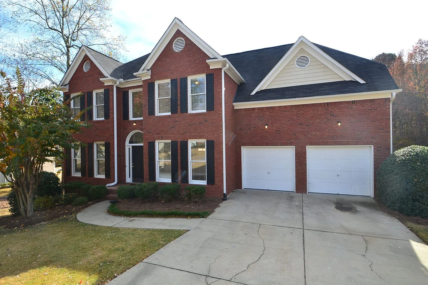1008 Deer Hollow Dr photo 1