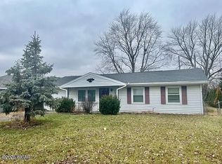 1014 Brower Rd, Lima, OH 45801
