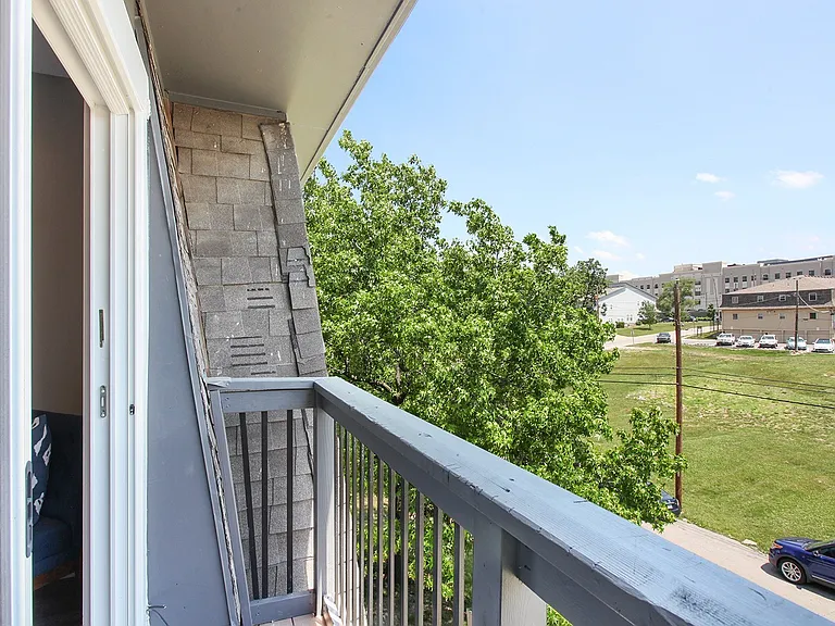 3934 Booth St — Photo 14
