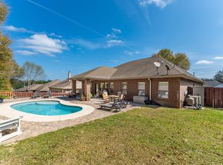 615 Red Fern Rd, Crestview, FL 32536