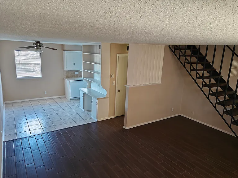 1907 Cherry Stone St — Photo 3