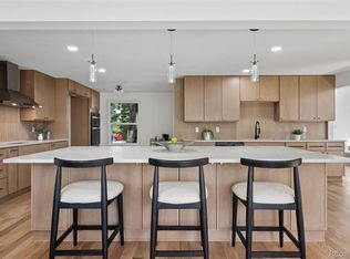 16526 E Alamo Pl, Centennial, CO 80015