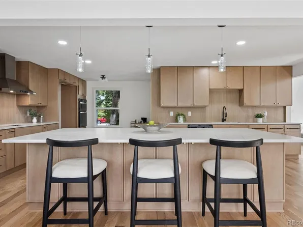 16526 E Alamo Place, Centennial, CO 80115