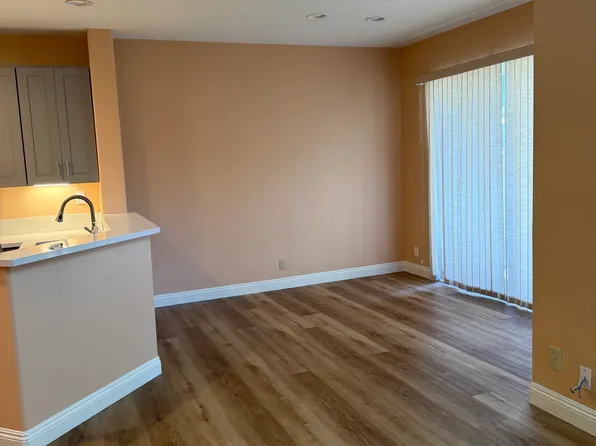 619 Newcastle, Irvine, CA 92620