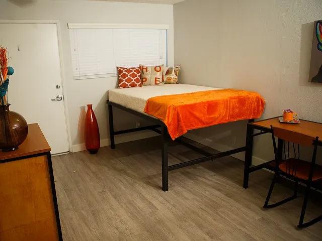 Capri Apartments at Eugene — Photo 6