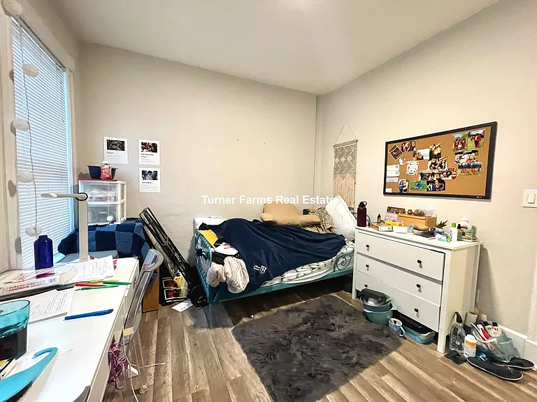 45 Crescent Ave #1R — Photo 13