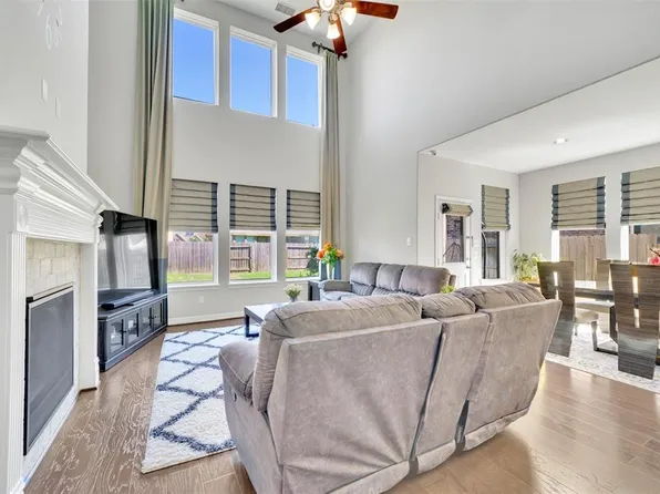 9406 Isabel Bay Lane, Cypress, TX 77433