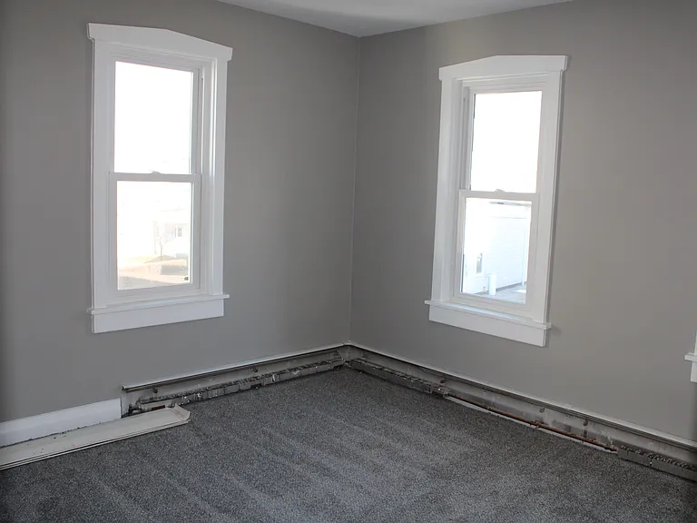 115 Spring Grove Rd — Photo 15