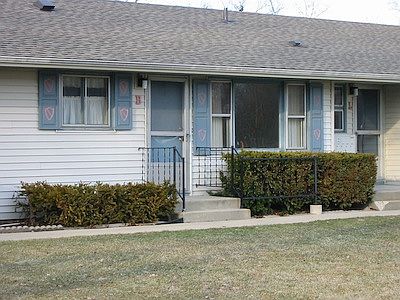 1st image of 52 Elm Ave APT D