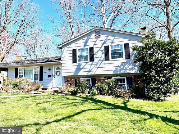 2nd image of 9540 Old Creek Dr