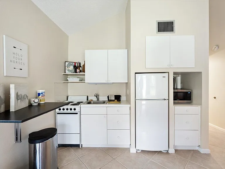 11863 Wimbledon Cir #539 — Photo 5