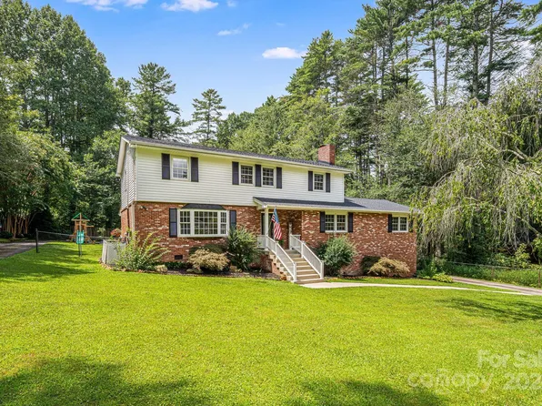 524 E French Broad St, Brevard, NC 28712