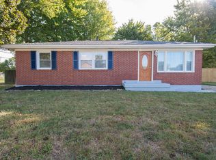 9701 Lower River Rd, Louisville, KY 40272