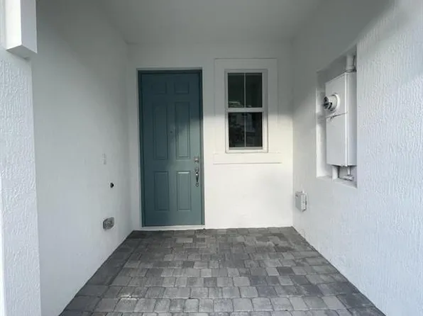 615 Parsons Way, Deerfield Beach, FL 33442