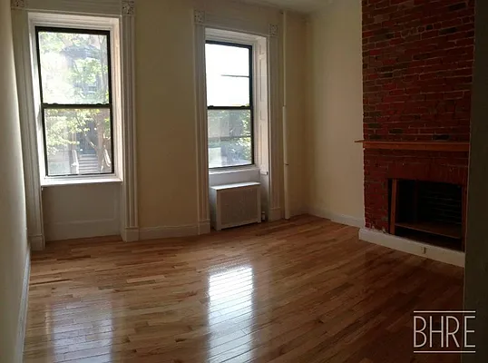 Rented by Brooklyn Heights Real Estate Inc | media 12