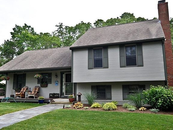 3rd image of 64 Pine Mountain Dr