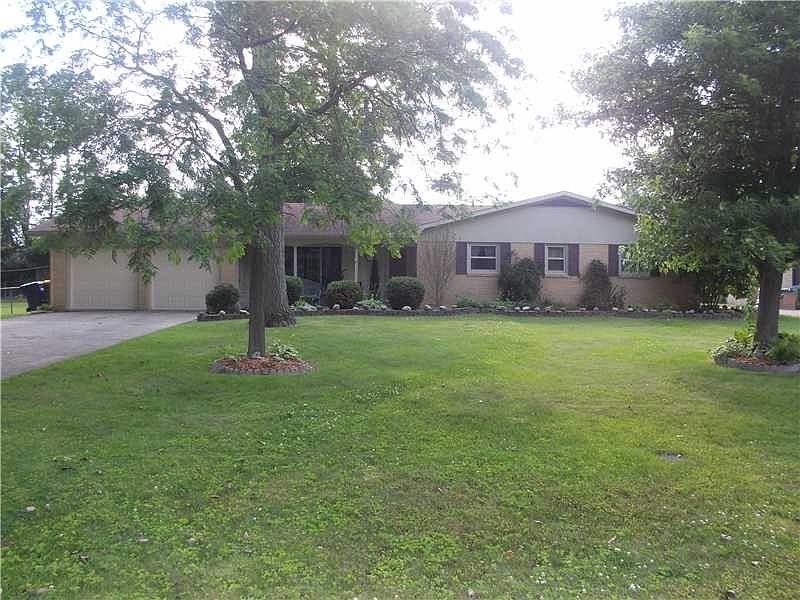 1st image of 1227 Greenbriar Dr