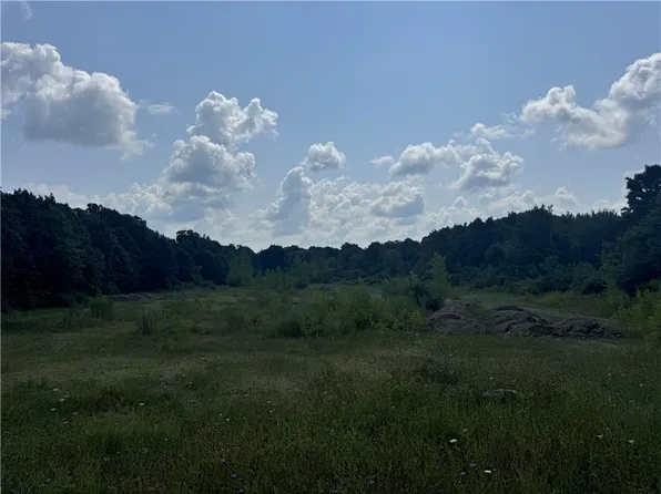 Howlett Hill Rd, Syracuse, NY 13215