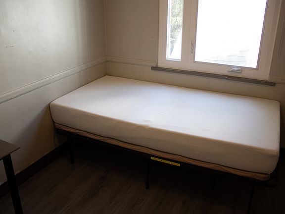 2nd image of 519 Landfair Ave #13