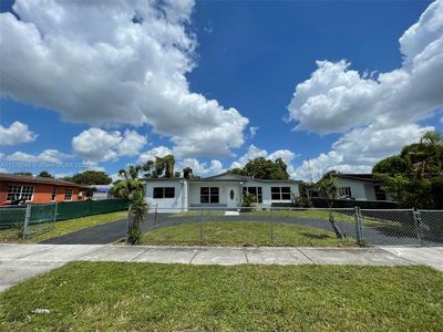 3281 NW 15th St, Lauderhill, FL, 33311