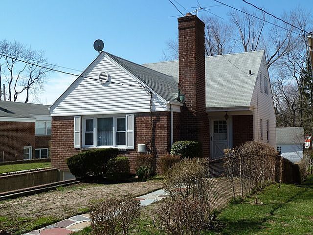 1st image of 153 King Ave