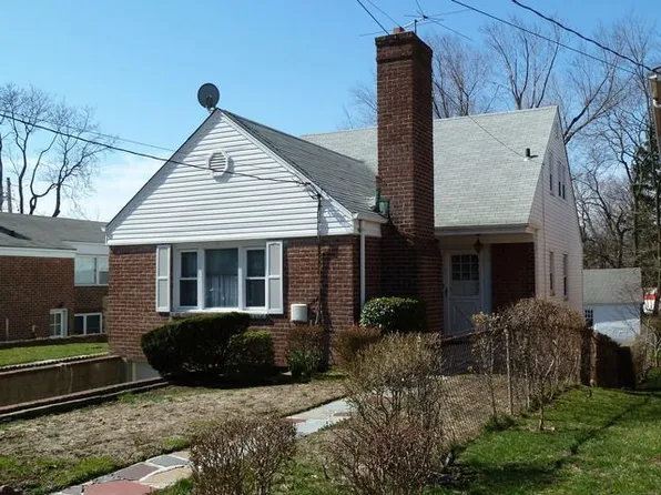 153 King Ave, Yonkers, NY 10704