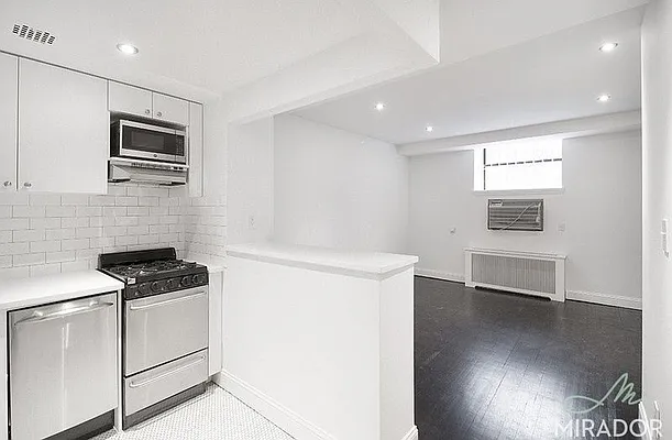 Rented by Mirador Real Estate | media 12