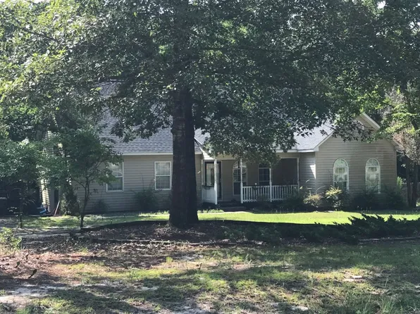 1337 Sunnyhill Dr, Camden, SC 29020
