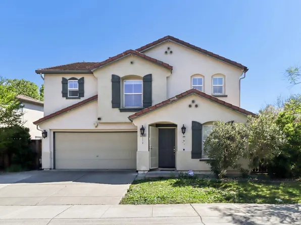 2960 Ottumwa Dr, Sacramento, CA 95835