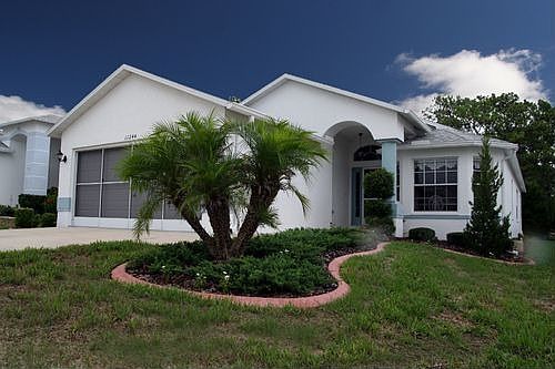 Stratford V-Heritage Pines