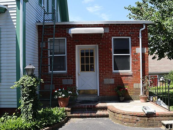 3rd image of 7-7 W Dane St #R