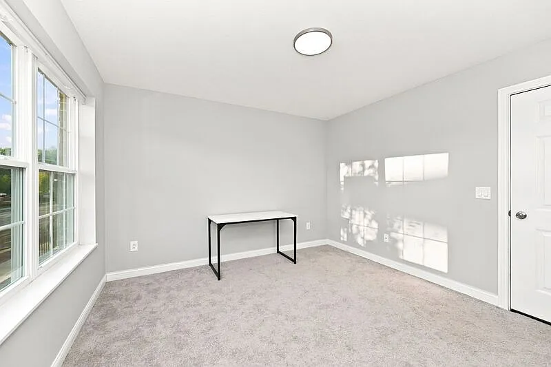 2 bed, 1.5 bath, $1,695 — Photo 4