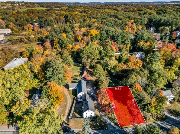 255 Hampshire St Floor 2, Methuen, MA 01844