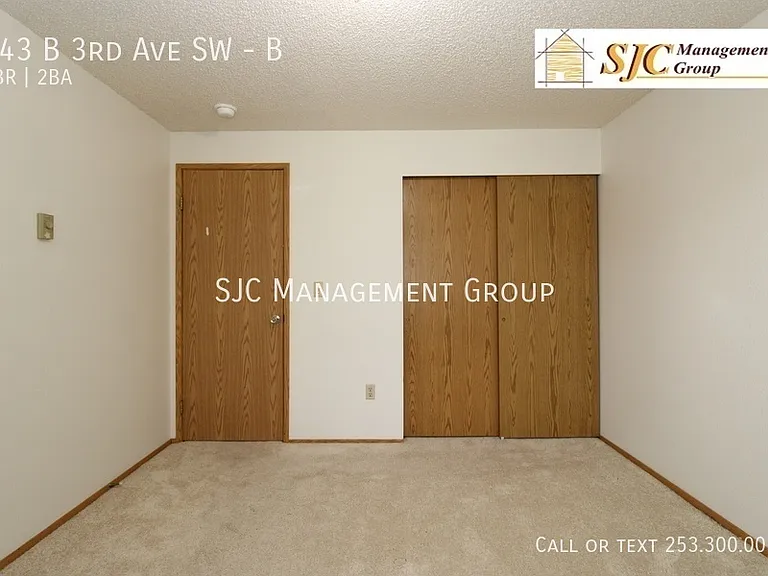 143 3rd Ave SW #B — Photo 12