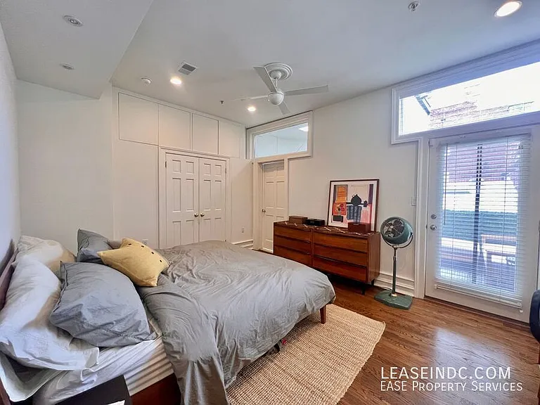 1631 16th St NW #2 — Photo 22