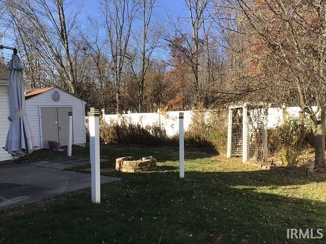 2nd image of 128 N Furlong Dr