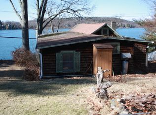 419 Lakeview Rd, Craryville, NY 12521