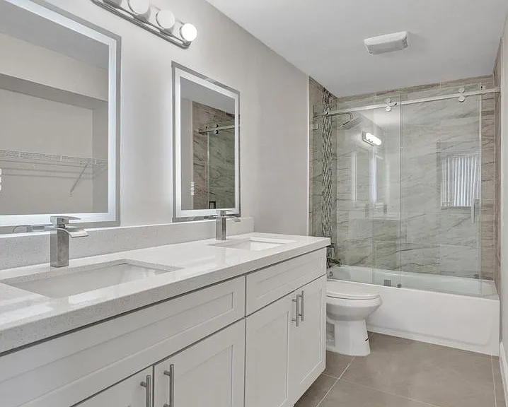 4222 Inverrary Blvd — Photo 37