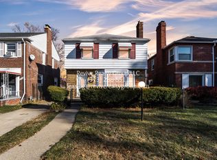 18010 Sorrento St, Detroit, MI 48235