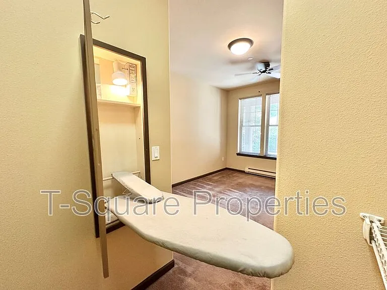 9505 NE 180th St #102 — Photo 7