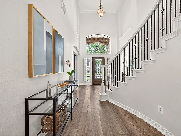 3510 Artesian Springs Ct — Photo 4