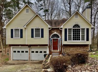 156 Indian Trail Dr, Powder Springs, GA 30127