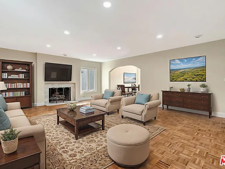 16608 Park Lane Cir — Photo 7