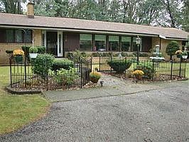 Home for Sale in Kouts, Indiana $191,900