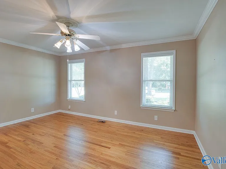 211 Wingate Ave SW — Photo 29