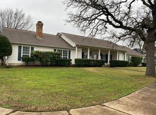 3040 Country Club Rd APT A, Denton, TX 76210