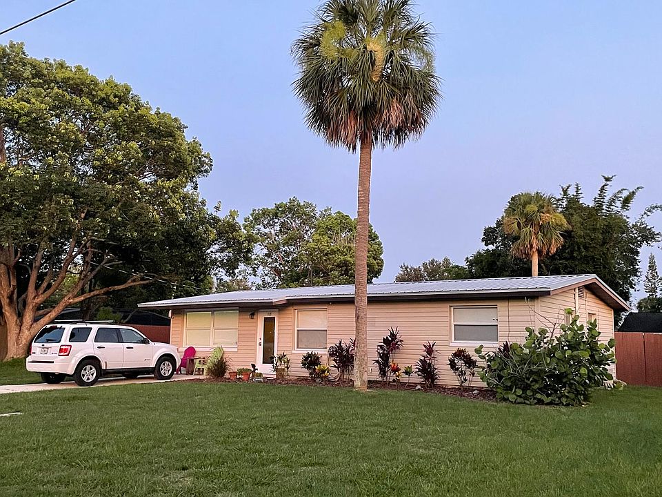 1st image of 708 Phyllis Ave