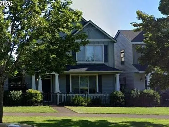 15869 SW Century Dr, Sherwood, OR 97140
