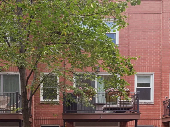 2809 N Wolcott Ave Unit C, Chicago, IL 60657